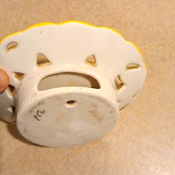 1950s fiance fruit Wall Pocket - Picture 3 of 3